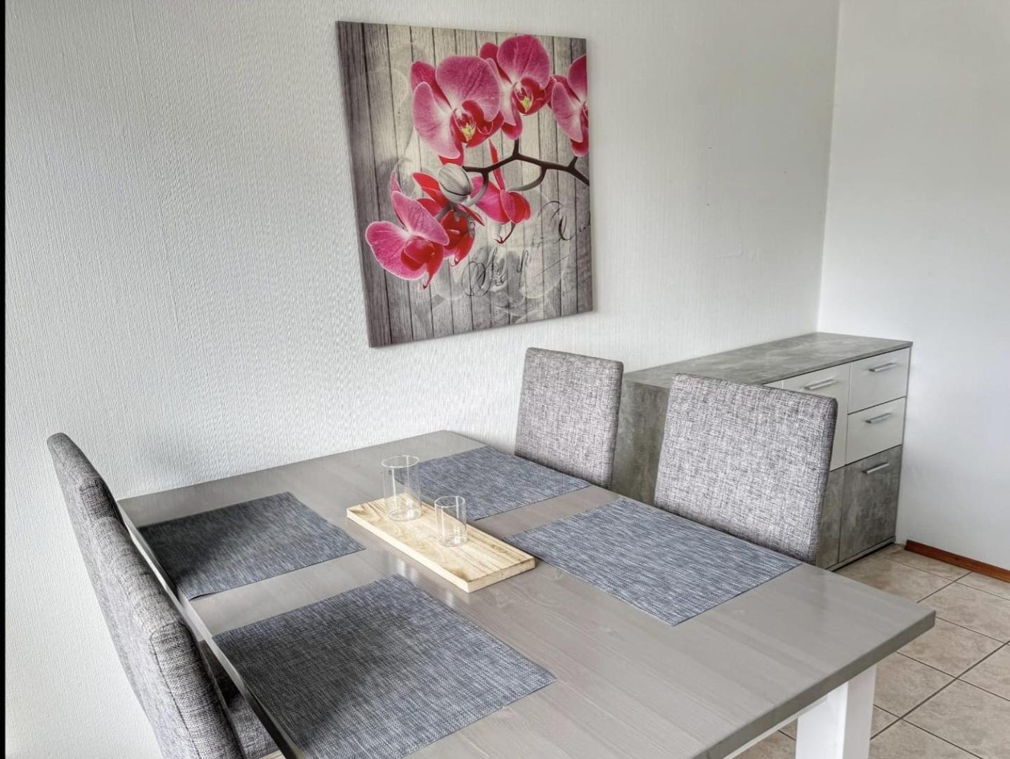 2 Zimmer Apartment Mit Balkon Wuppertal Extérieur photo