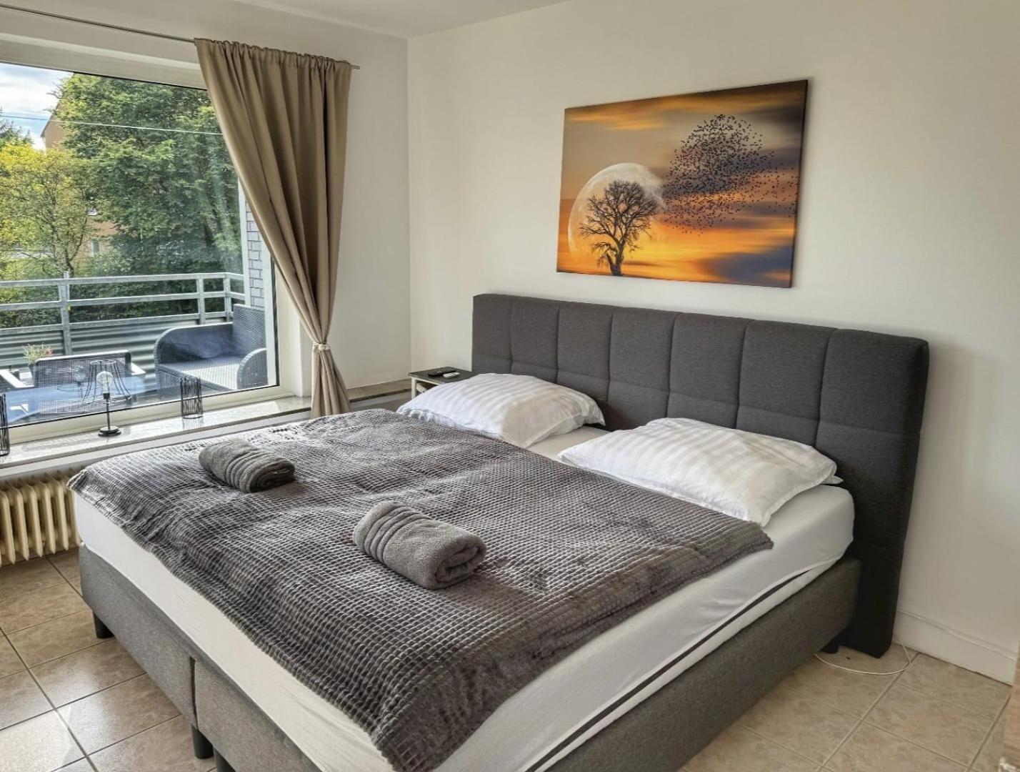 2 Zimmer Apartment Mit Balkon Wuppertal Extérieur photo